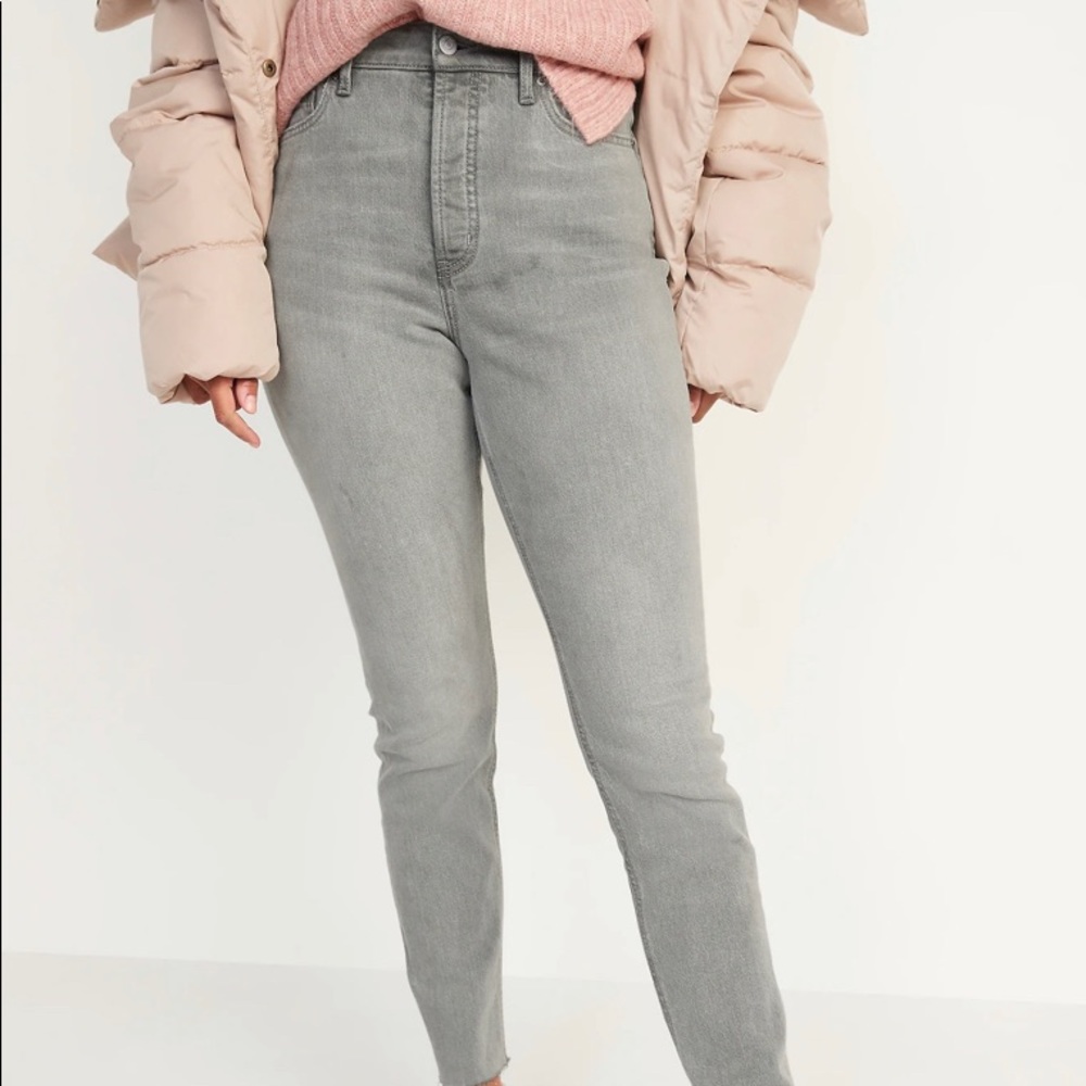Grey Old Navy jeans